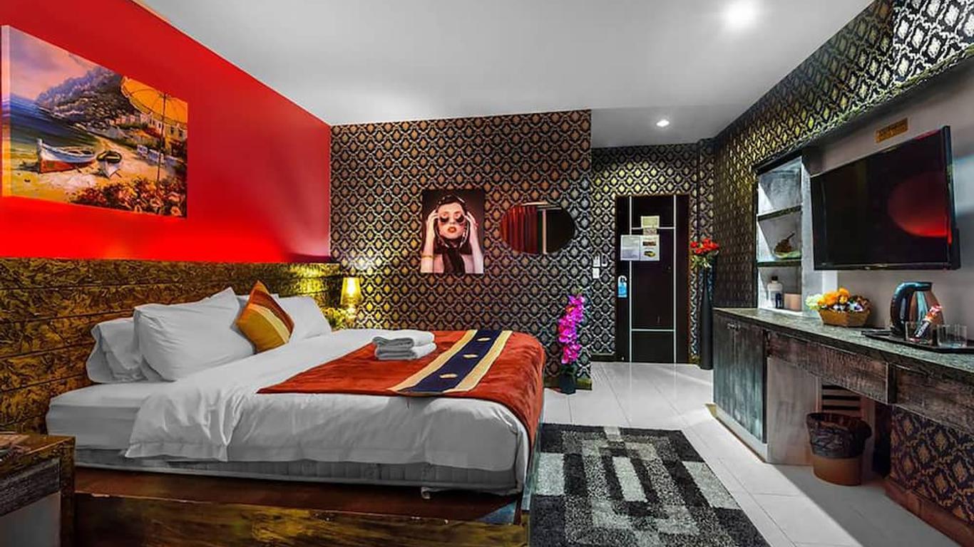 The Shades Boutique Hotel Patong Phuket