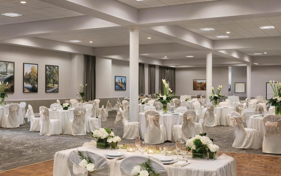 Banquet hall Photo