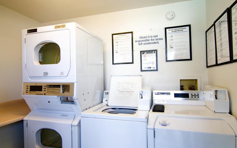 Laundry facility Photo