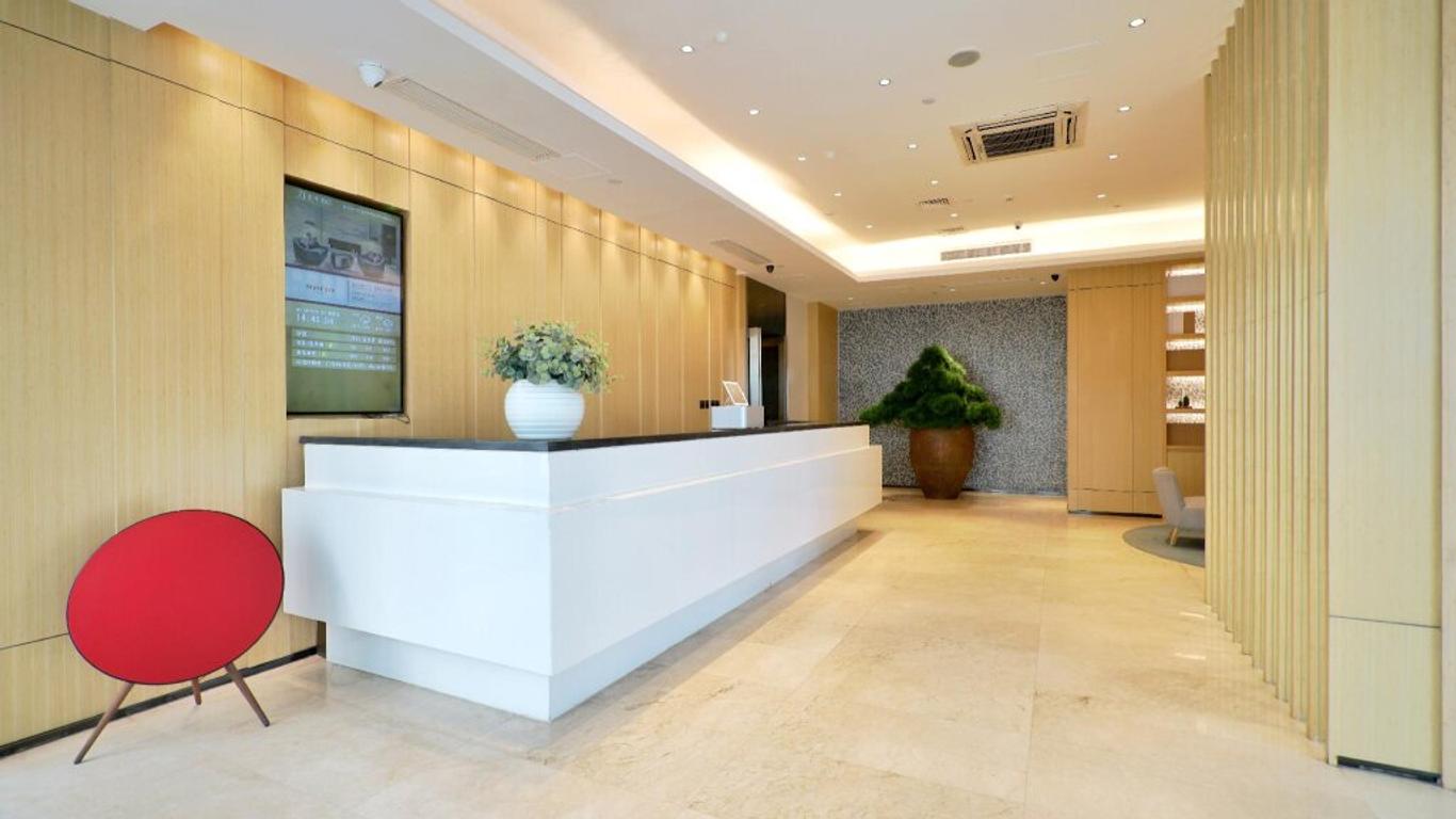 Ji Hotel Tianjin Binjiangdao