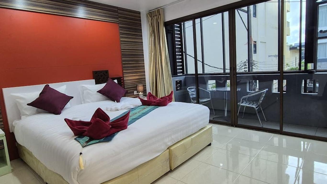 Patong Max Value Hotel