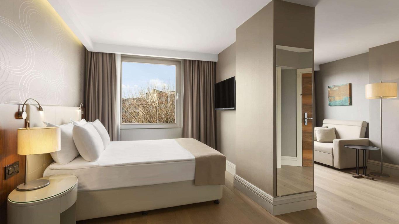 Ramada by Wyndham Istanbul Grand Bazaar