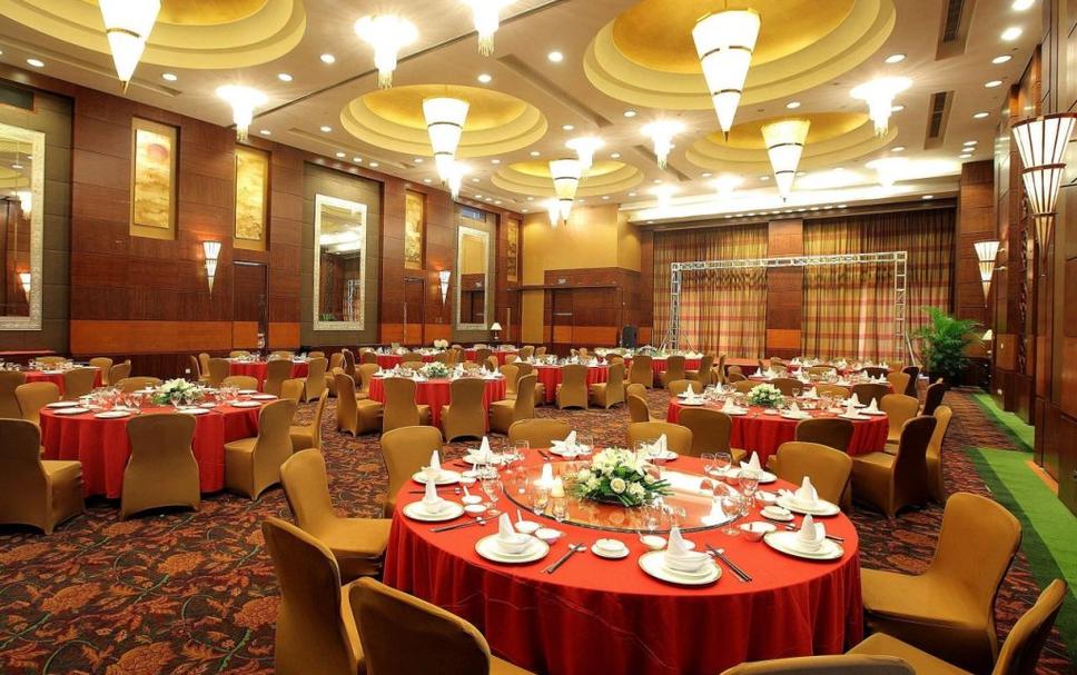 Banquet hall Photo