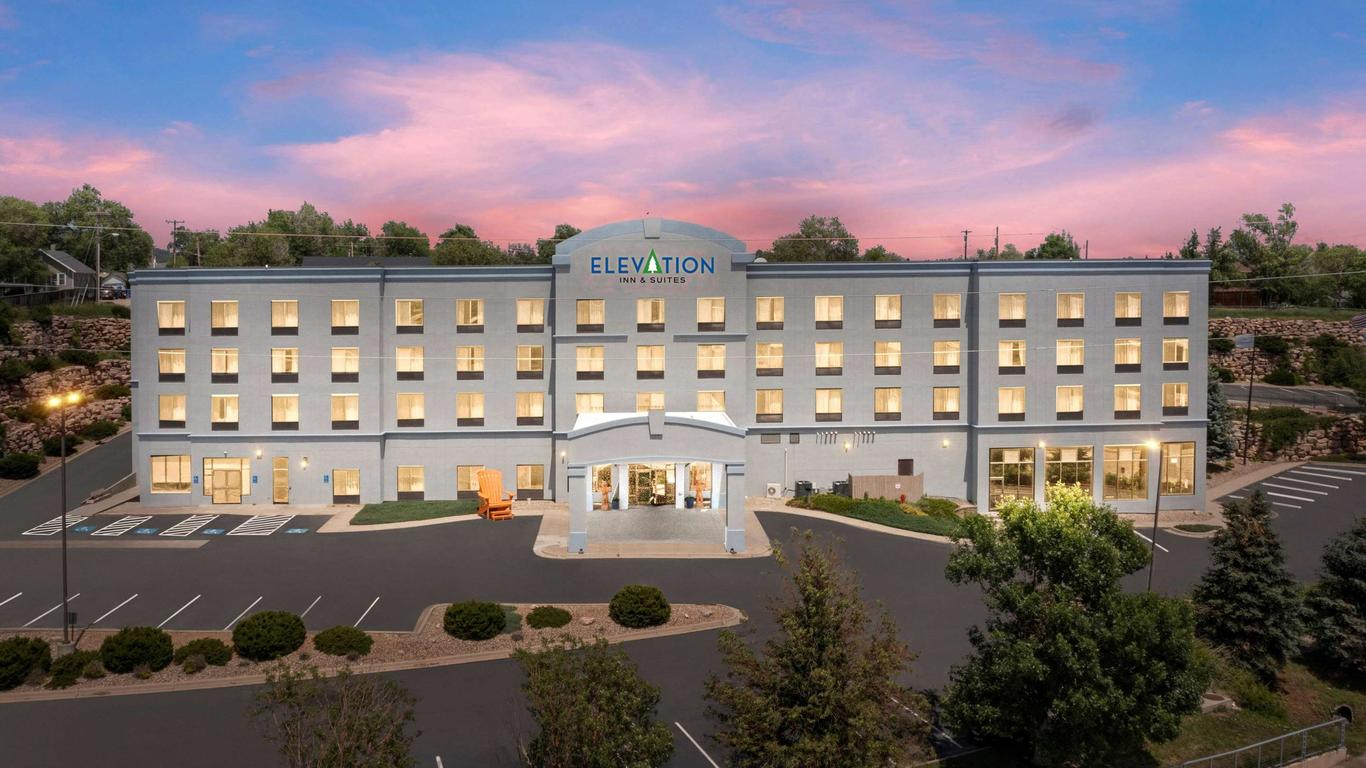 Elevation Inn & Suites, Trademark Collection by Wyndham