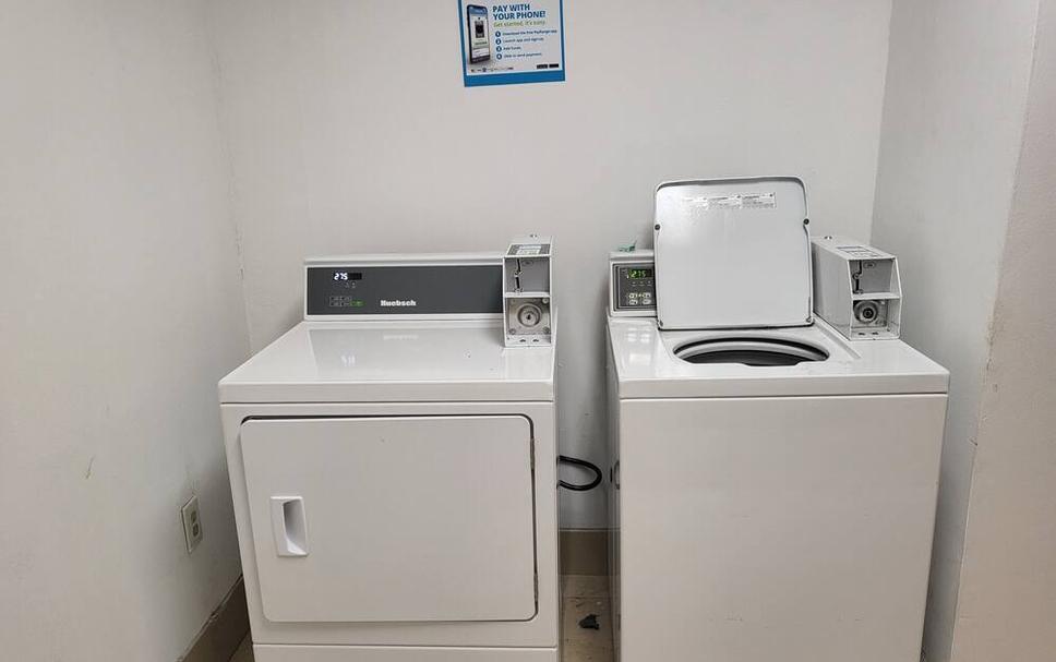 Laundry facility Photo