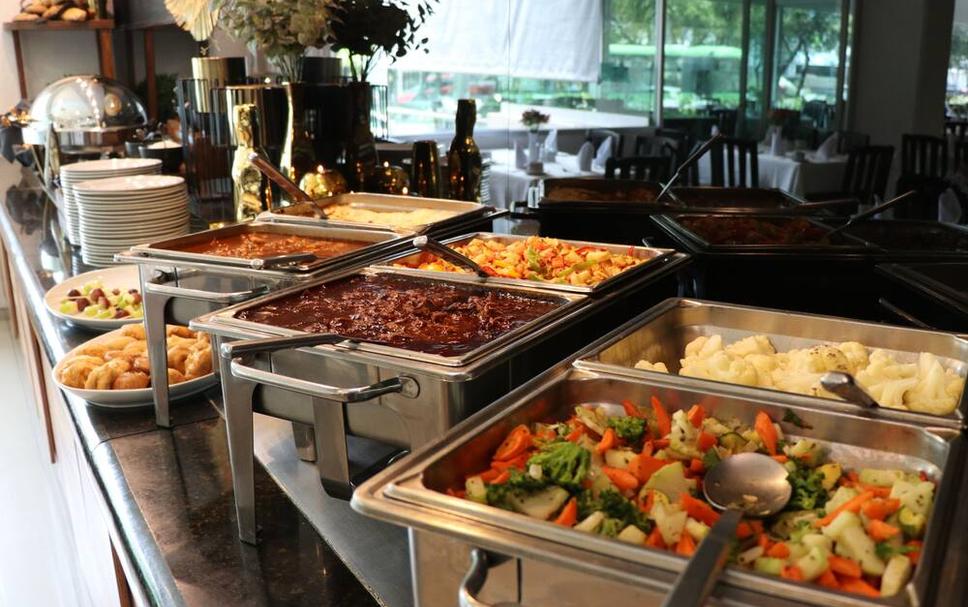 Buffet Photo