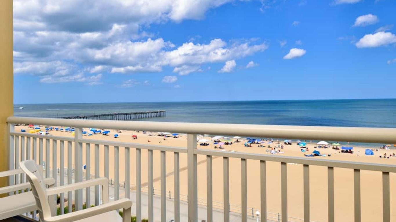 Four Points by Sheraton Virginia Beach Oceanfront