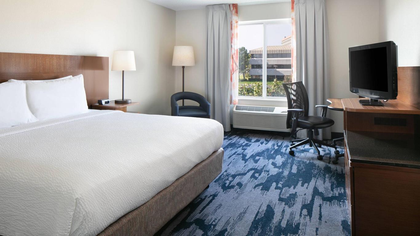 Fairfield Inn and Suites by Marriott Tulsa Central