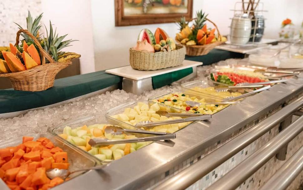 Buffet Photo