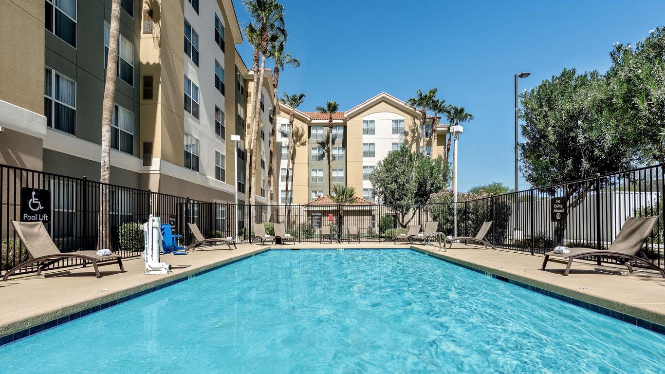 Homewood Suites by Hilton Phoenix - Metro Center