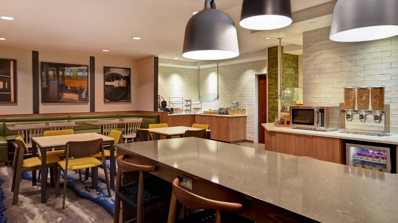 Fairfield Inn & Suites by Marriott Atlanta Kennesaw