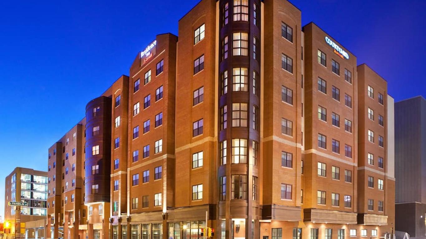 Courtyard by Marriott Syracuse Downtown at Armory Square