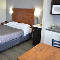 Moonlight Inn and Suites Sudbury