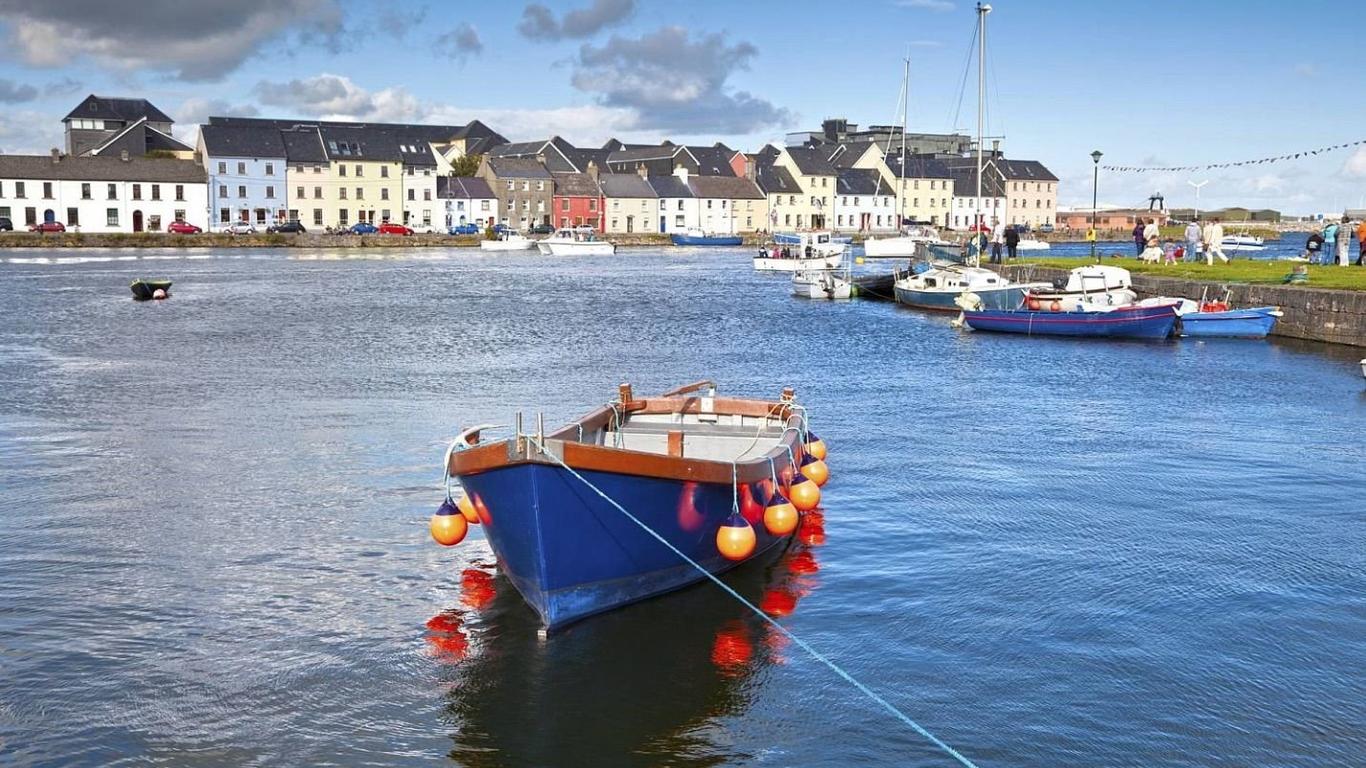 The Connacht Hotel