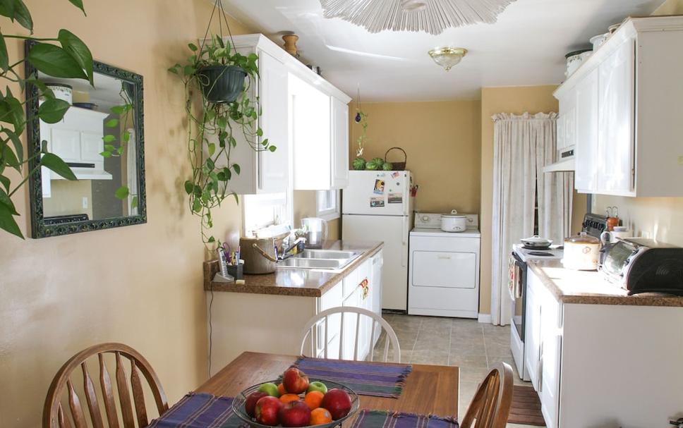 Kitchen Photo